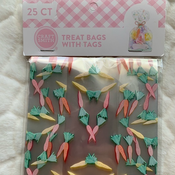 25 Ct Easter Treat Bags with Tags - Picture 4 of 8